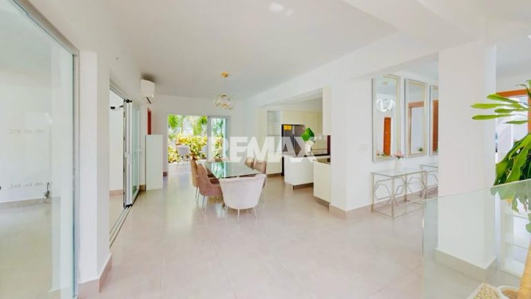 Villa en Punta Cana Village